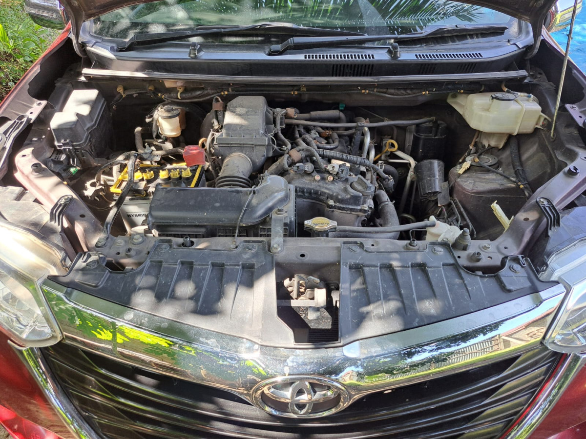 TOYOTA  AVANZA  1.3 G