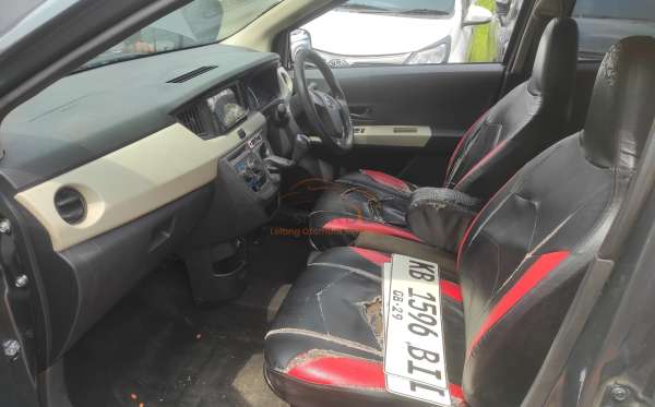 DAIHATSU SIGRA