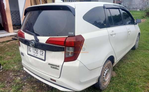 DAIHATSU SIGRA R