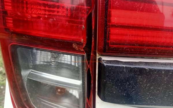 DAIHATSU SIGRA R