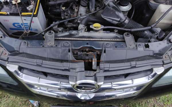 DAIHATSU XENIA