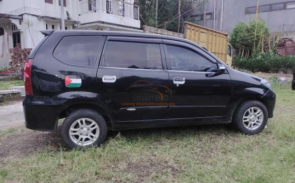DAIHATSU XENIA