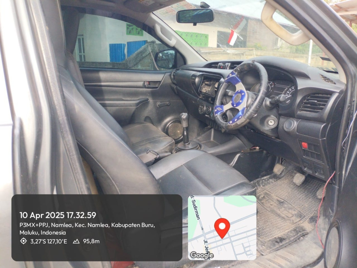 TOYOTA HILUX S-CAB 2.4