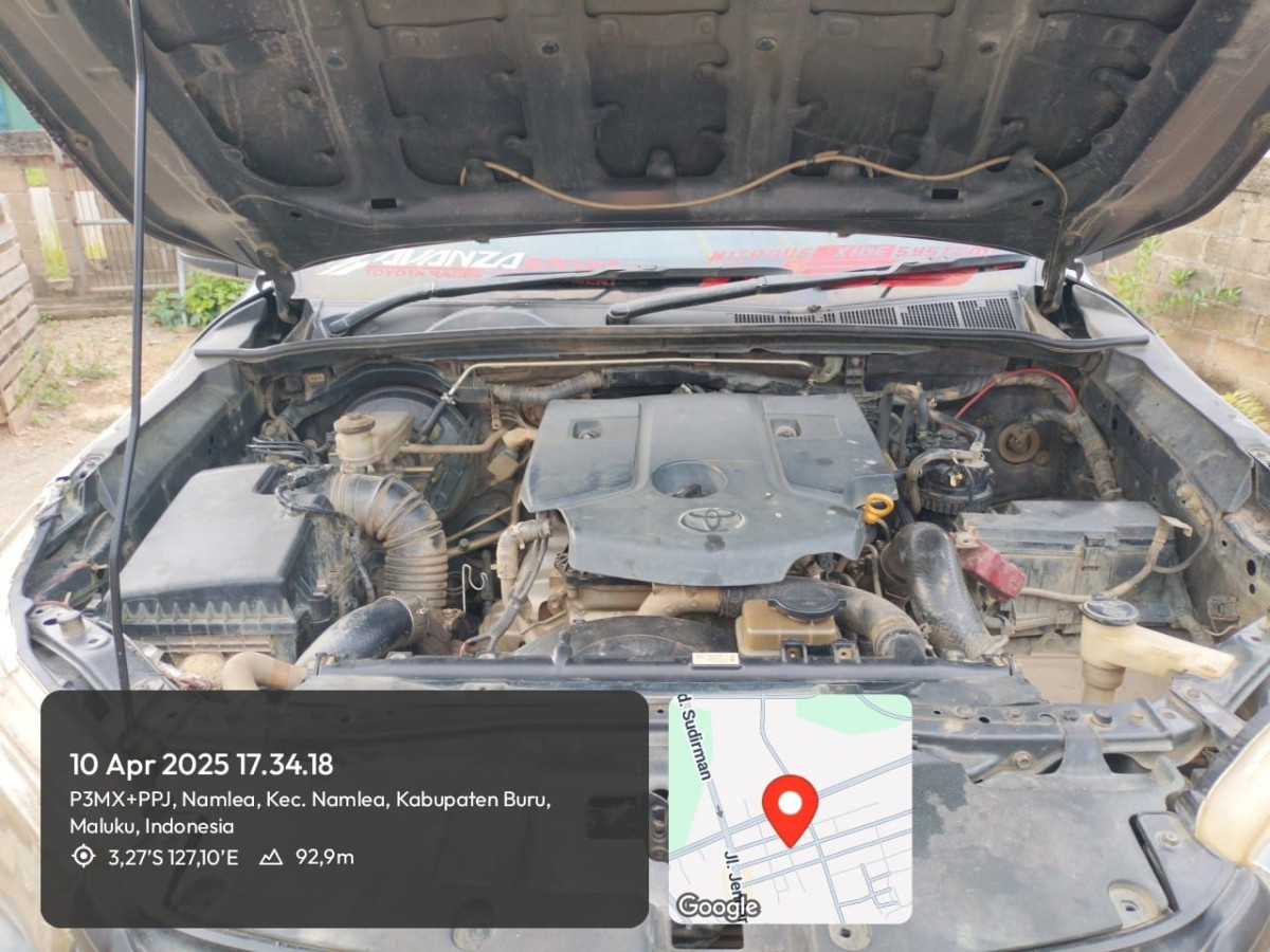 TOYOTA HILUX S-CAB 2.4