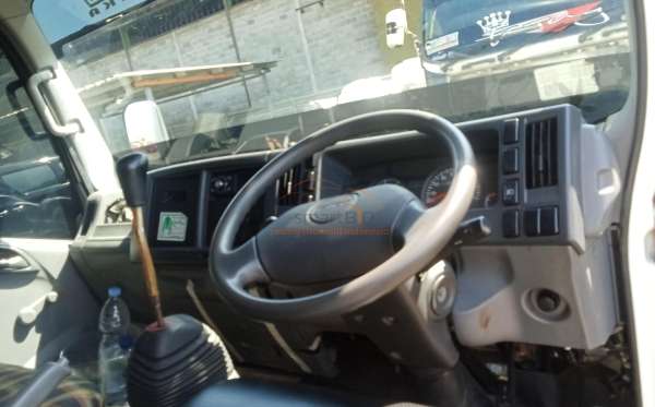 ISUZU 81U
