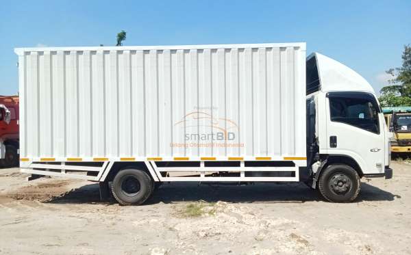 ISUZU 81U