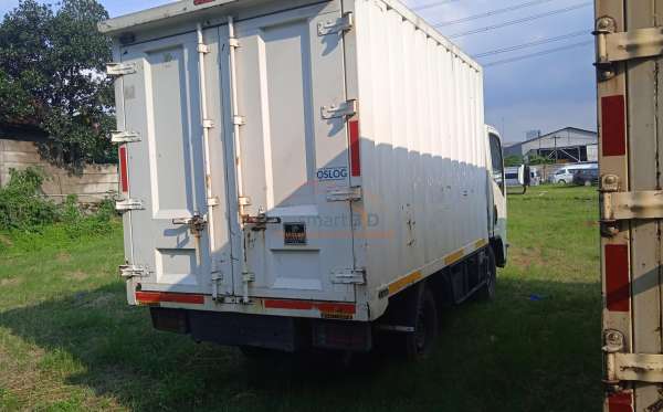 ISUZU NLR 55T