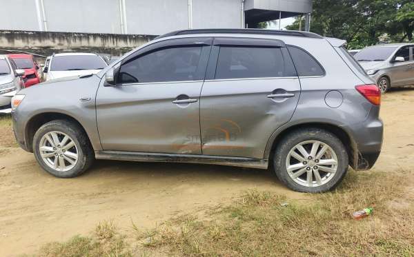 MITSUBISHI OUTLANDER SPORT