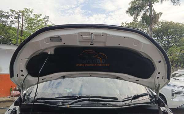 MITSUBISHI XPANDER CROSS 1.5L PLUS