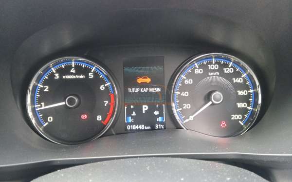 MITSUBISHI XPANDER CROSS 1.5L PLUS