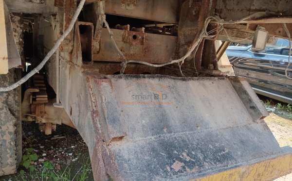 NISSAN 260M