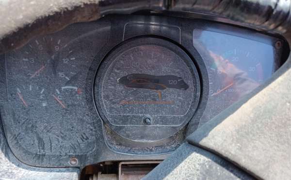 NISSAN 260M