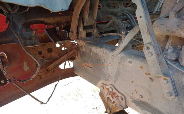 NISSAN 260M