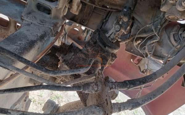 NISSAN 260M