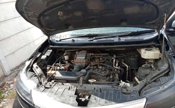 TOYOTA AVANZA