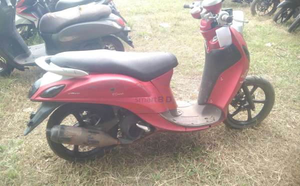 YAMAHA MIO FINO GRANDE 125