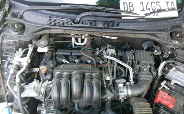 HONDA BR-V DG3 1.5 L E