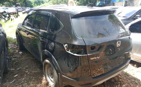 HONDA BR-V DG3 1.5 L E