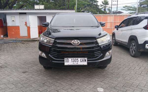 TOYOTA INNOVA G