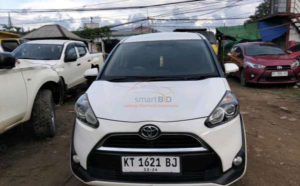 TOYOTA SIENTA 1.5 G