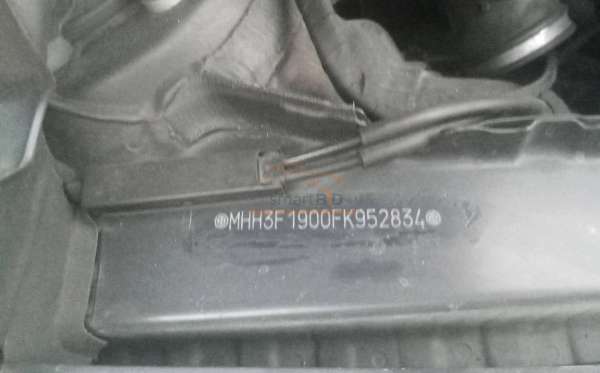 BMW  320I N20 CKD AT