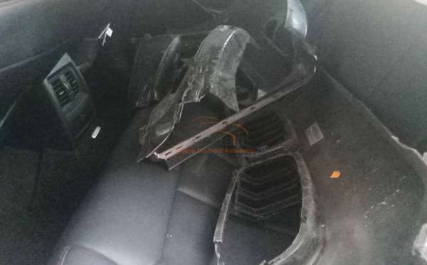 BMW  320I N20 CKD AT