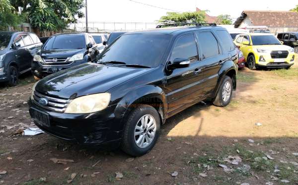 FORD ESCAPE XLT