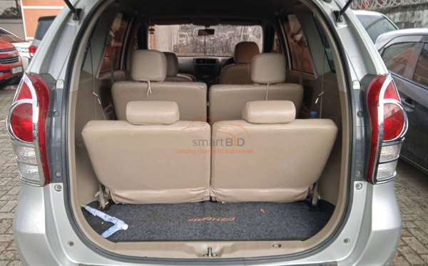 TOYOTA AVANZA 1.3 G