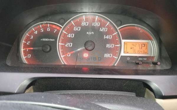 TOYOTA AVANZA 1.3 G