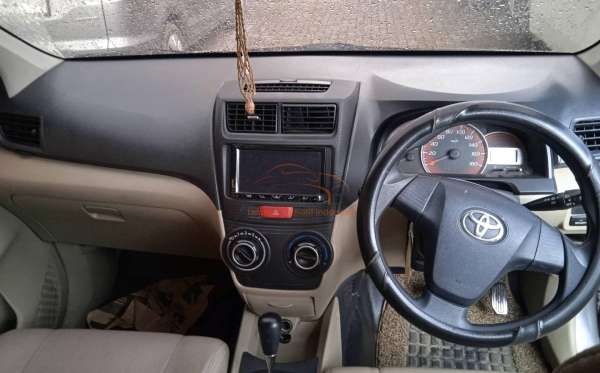TOYOTA AVANZA 1.3 G