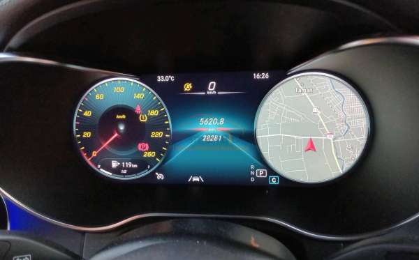 MERCEDES BENZ GLC 200