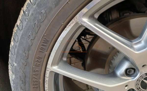 MERCEDES BENZ GLC 200