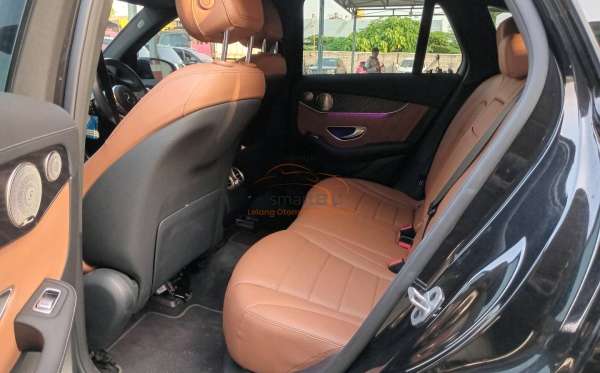 MERCEDES BENZ GLC 200