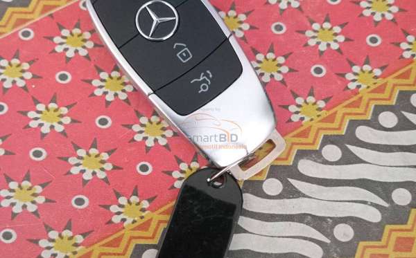 MERCEDES BENZ GLC 200