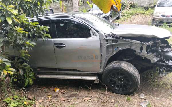 TOYOTA  FORTUNER  2.8 VRZ