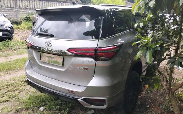 TOYOTA  FORTUNER  2.8 VRZ