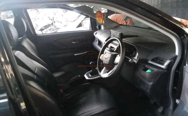 TOYOTA  AVANZA  1.5 G