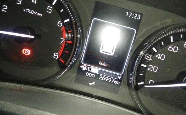 TOYOTA  AVANZA  1.5 G