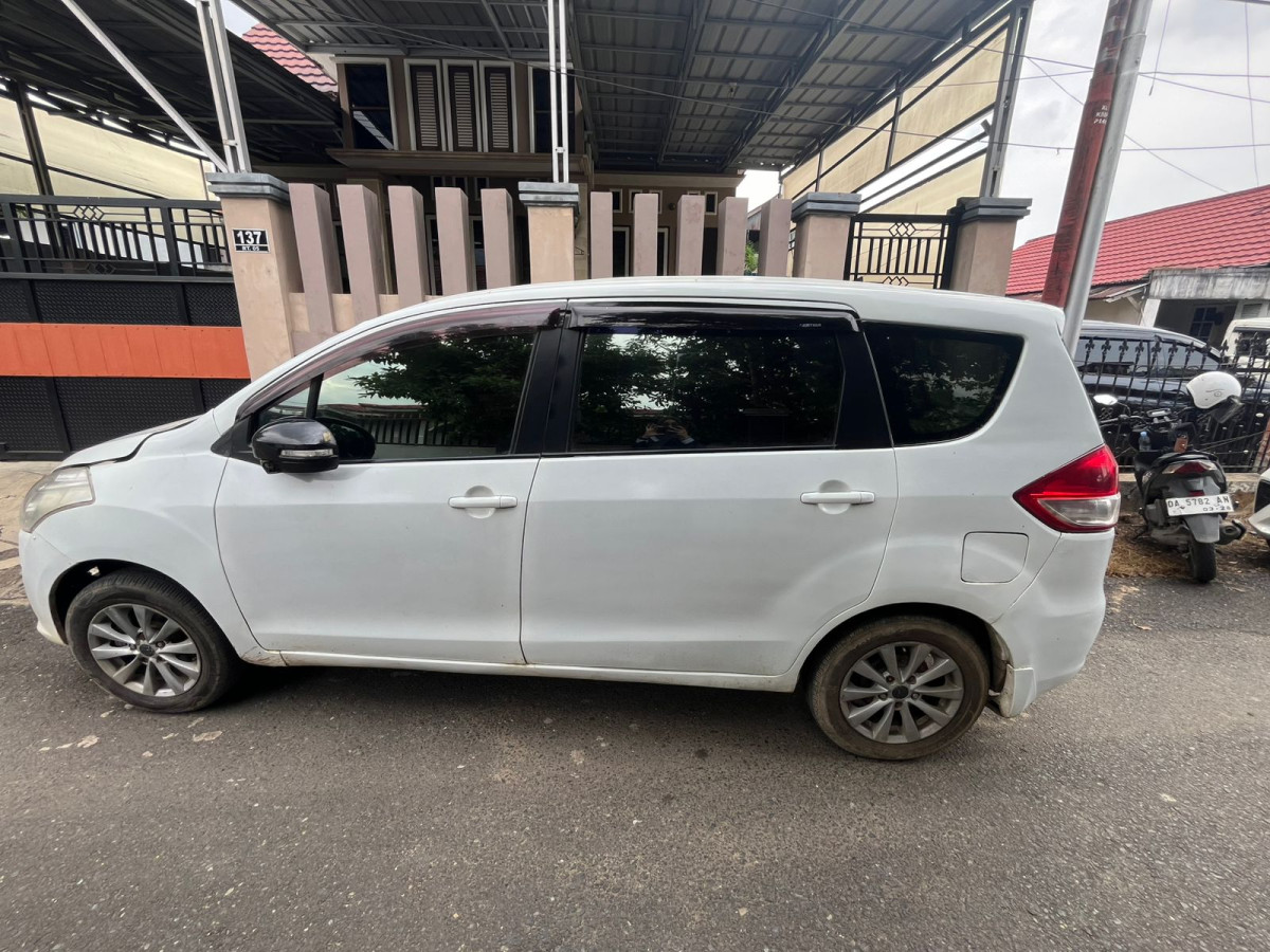 SUZUKI ERTIGA ERTIGA GL