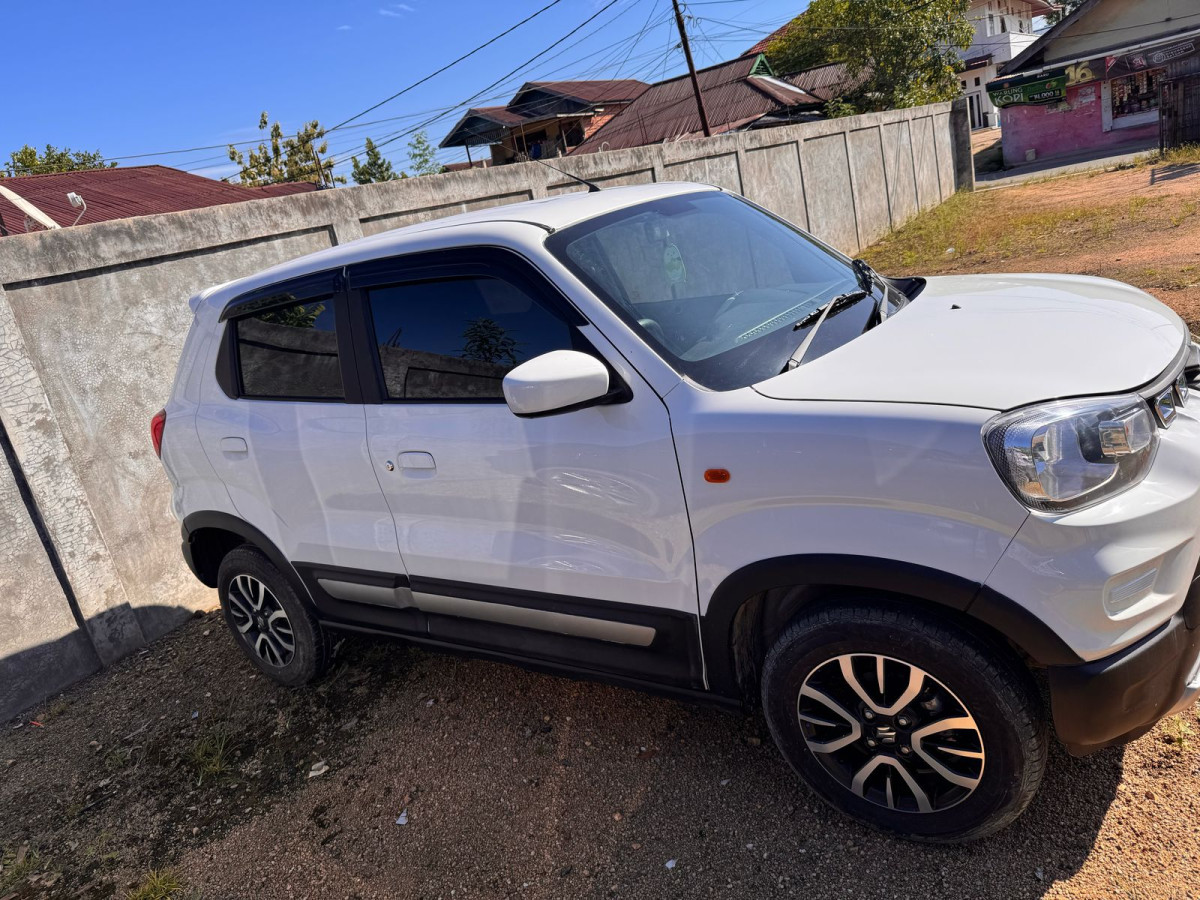 SUZUKI ESPRESO