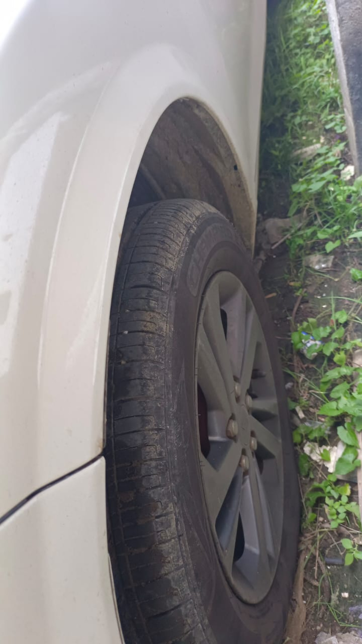 DAIHATSU XENIA  R
