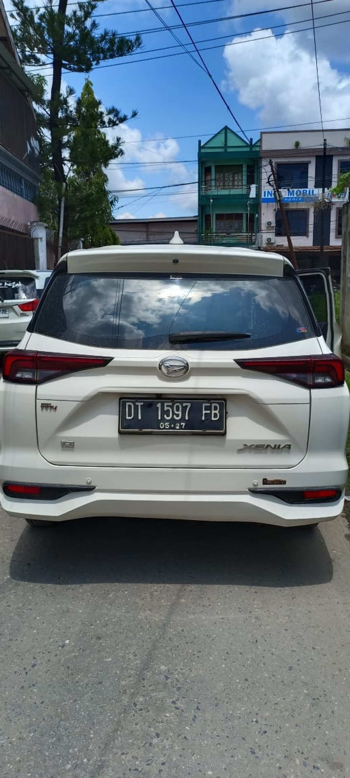 DAIHATSU XENIA  R