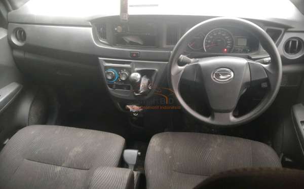 DAIHATSU SIGRA M