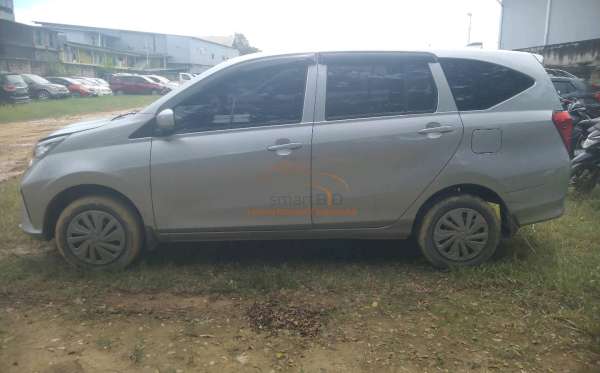 DAIHATSU SIGRA M