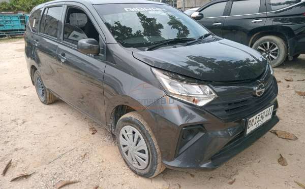 DAIHATSU SIGRA