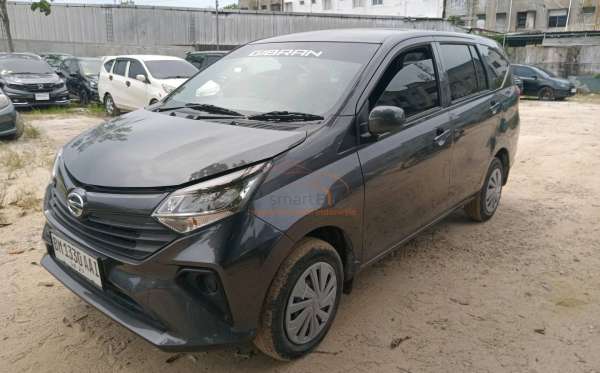DAIHATSU SIGRA