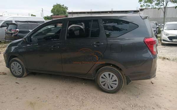 DAIHATSU SIGRA