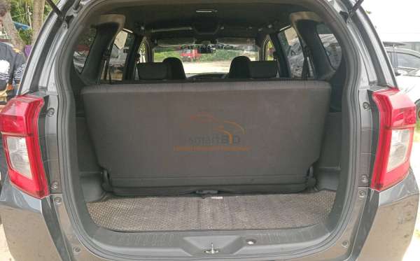 DAIHATSU SIGRA
