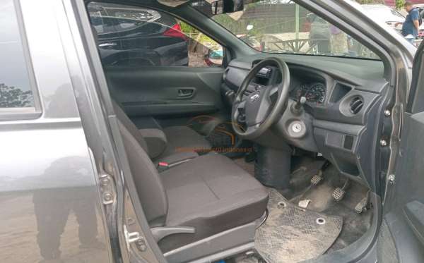 DAIHATSU SIGRA
