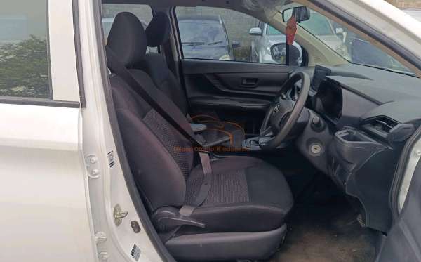 DAIHATSU XENIA X